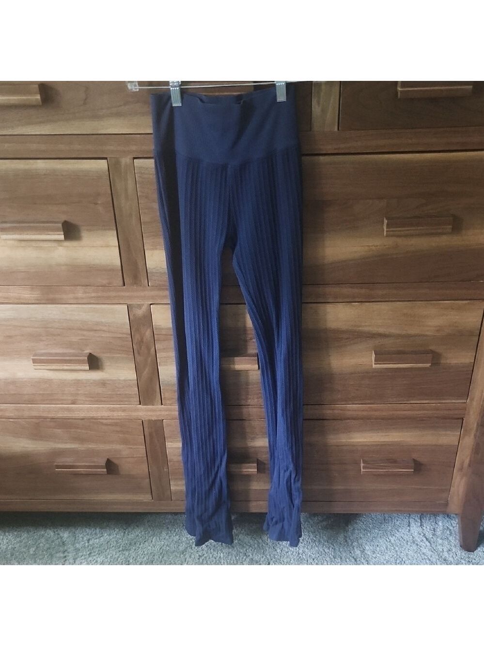 Victoria's Secret Pink Navy Flare Ankle Side Slit Athleisure XS Leggings
